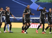 三亿体育体育网页版-里昂主场战胜马赛，紧追积分榜前四的简单介绍