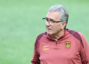 关于新晋国脚表现出色获得教练好评的信息