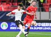 三亿体育体育地址-创纪录胜利，球队斩获关键战胜