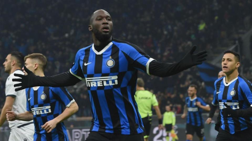 包含那不勒斯主场告捷，实力得到进一步证明的词条