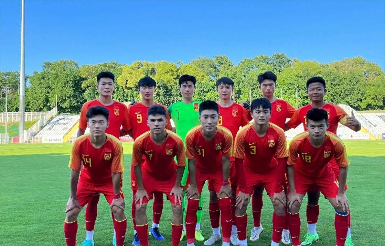 中国队在比赛中展现绝佳水平,成功取得胜利 中国队在比赛中展现绝佳水平,成功取得胜利