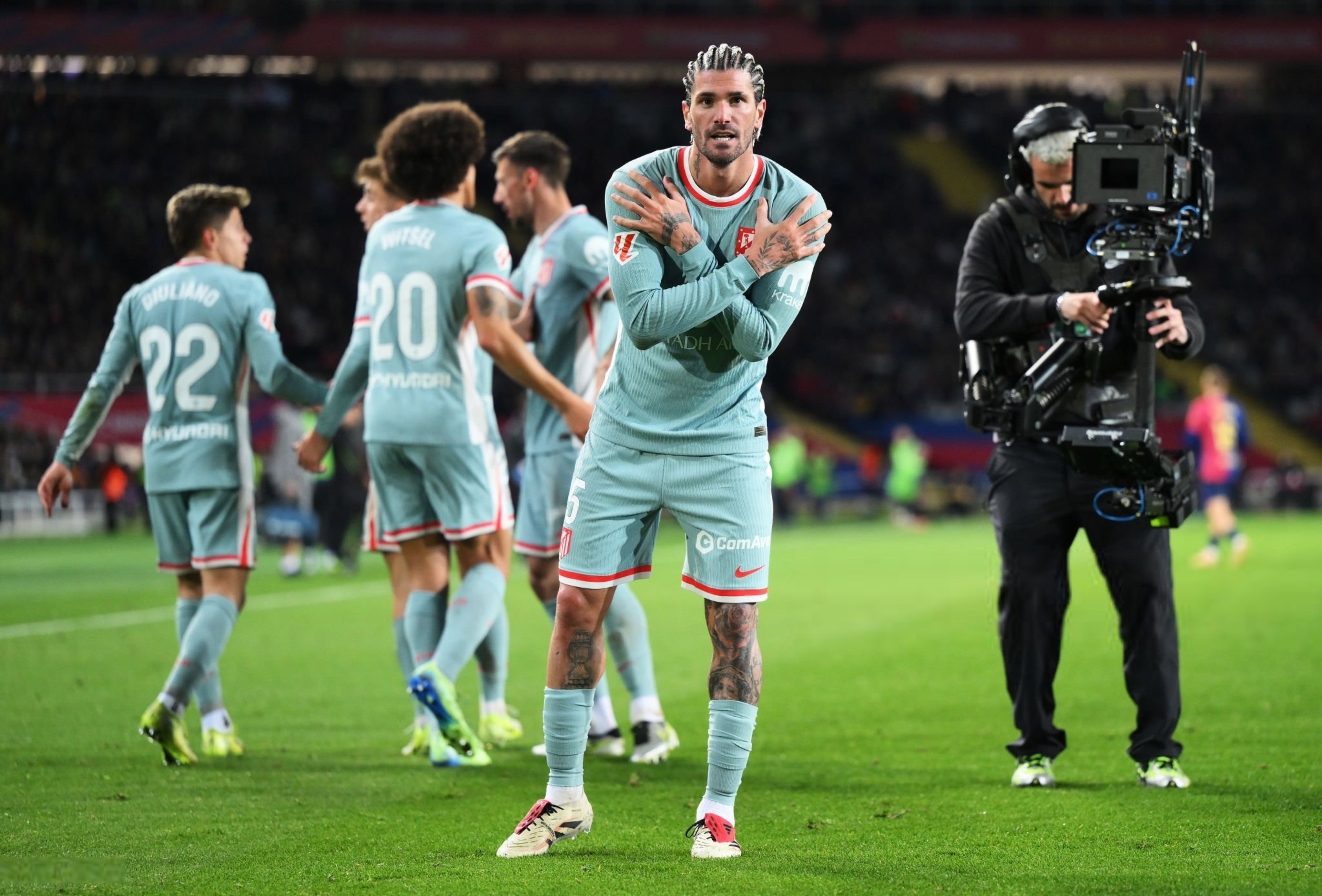 马竞主场迎战波尔图,追逐三连胜 马竞主场迎战波尔图,追逐三连胜