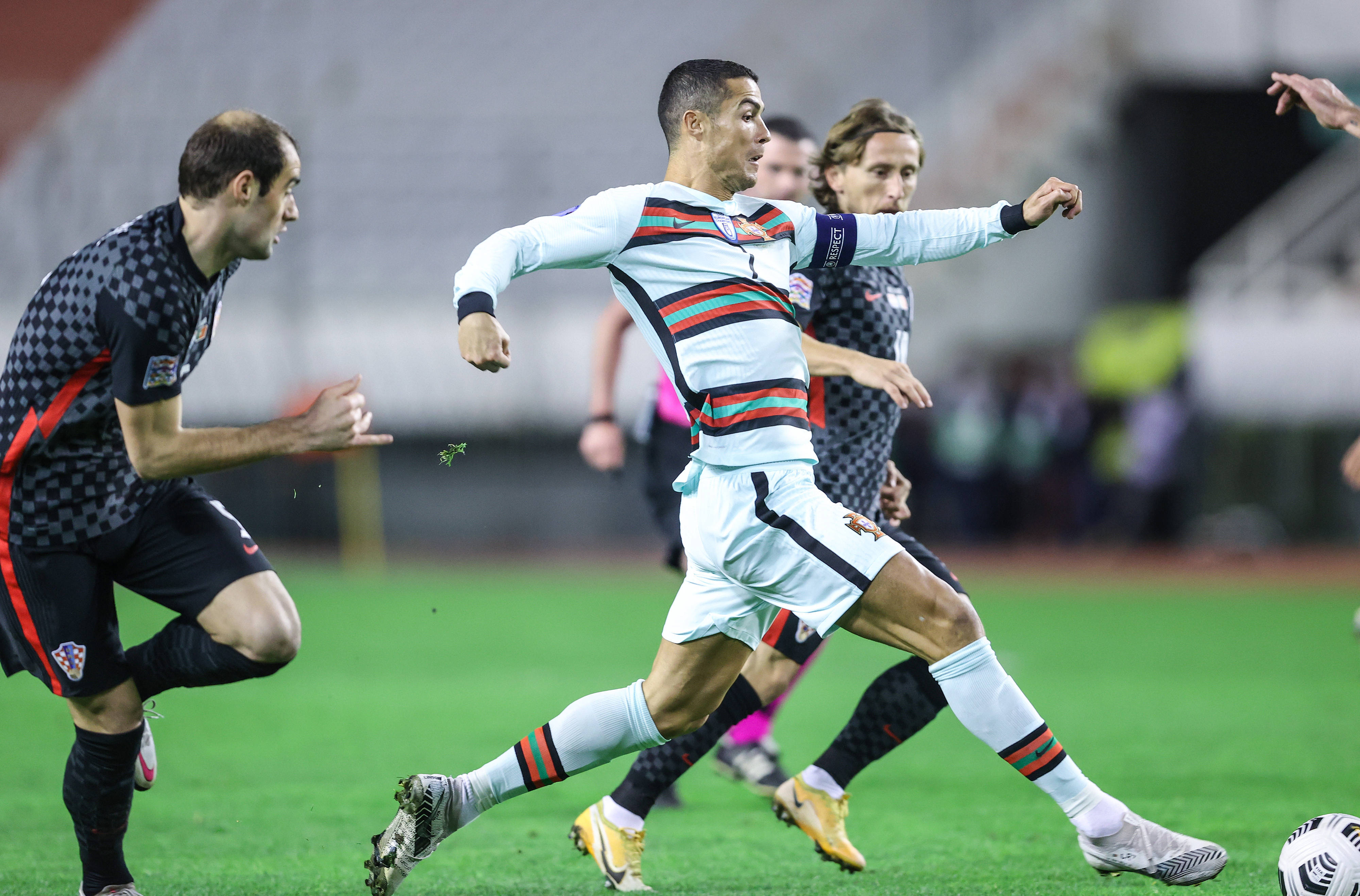 欧预赛比赛:克罗地亚主场大胜摩黑 欧预赛比赛:克罗地亚主场大胜摩黑