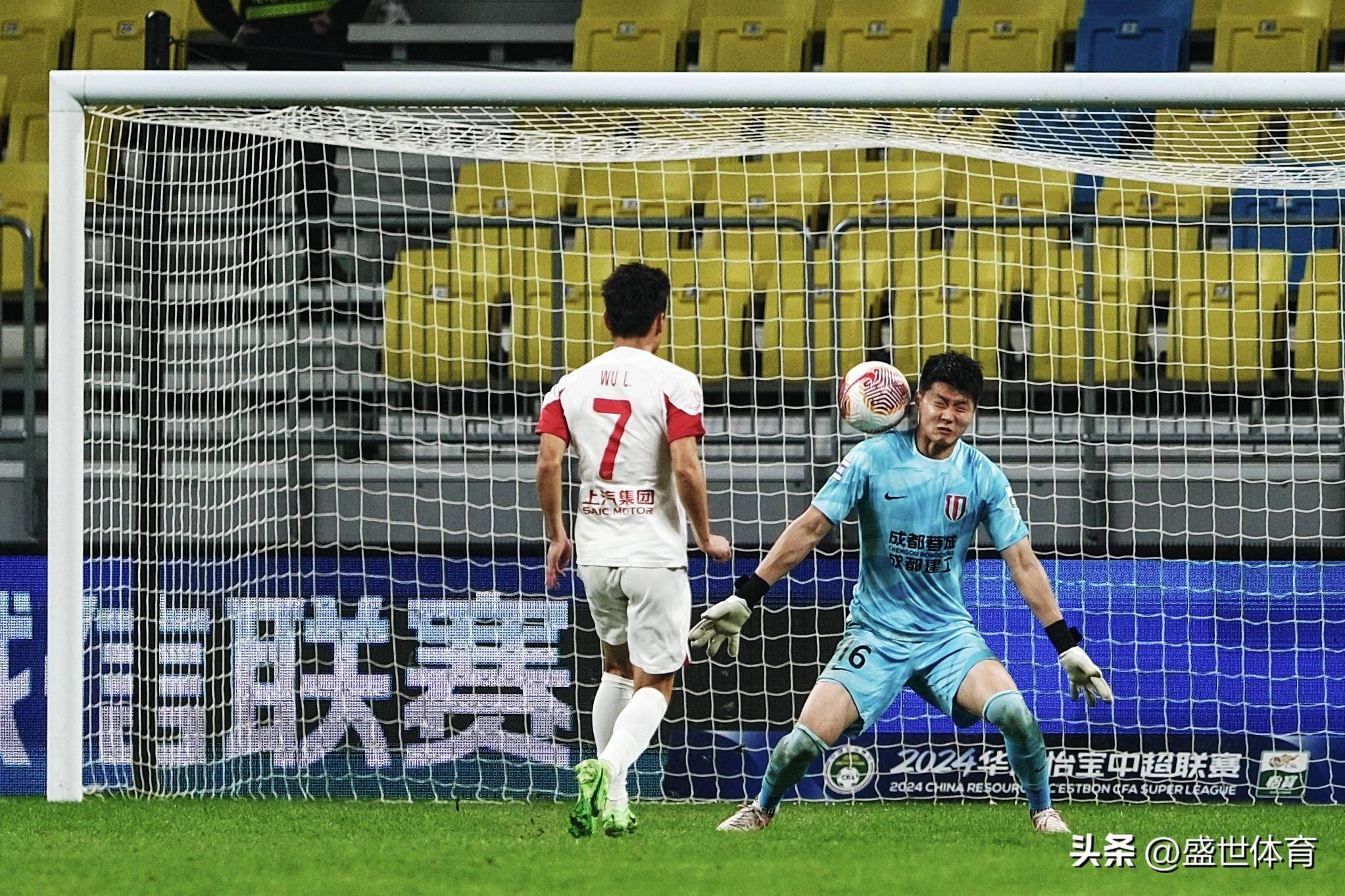 中超比赛再掀高潮,球队实力赛出胜负 中超比赛再掀高潮,球队实力赛出胜负