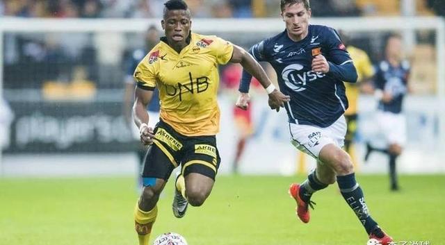 关于圣埃蒂安主场失利,保级形势严峻的信息 关于圣埃蒂安主场失利,保级形势严峻的信息