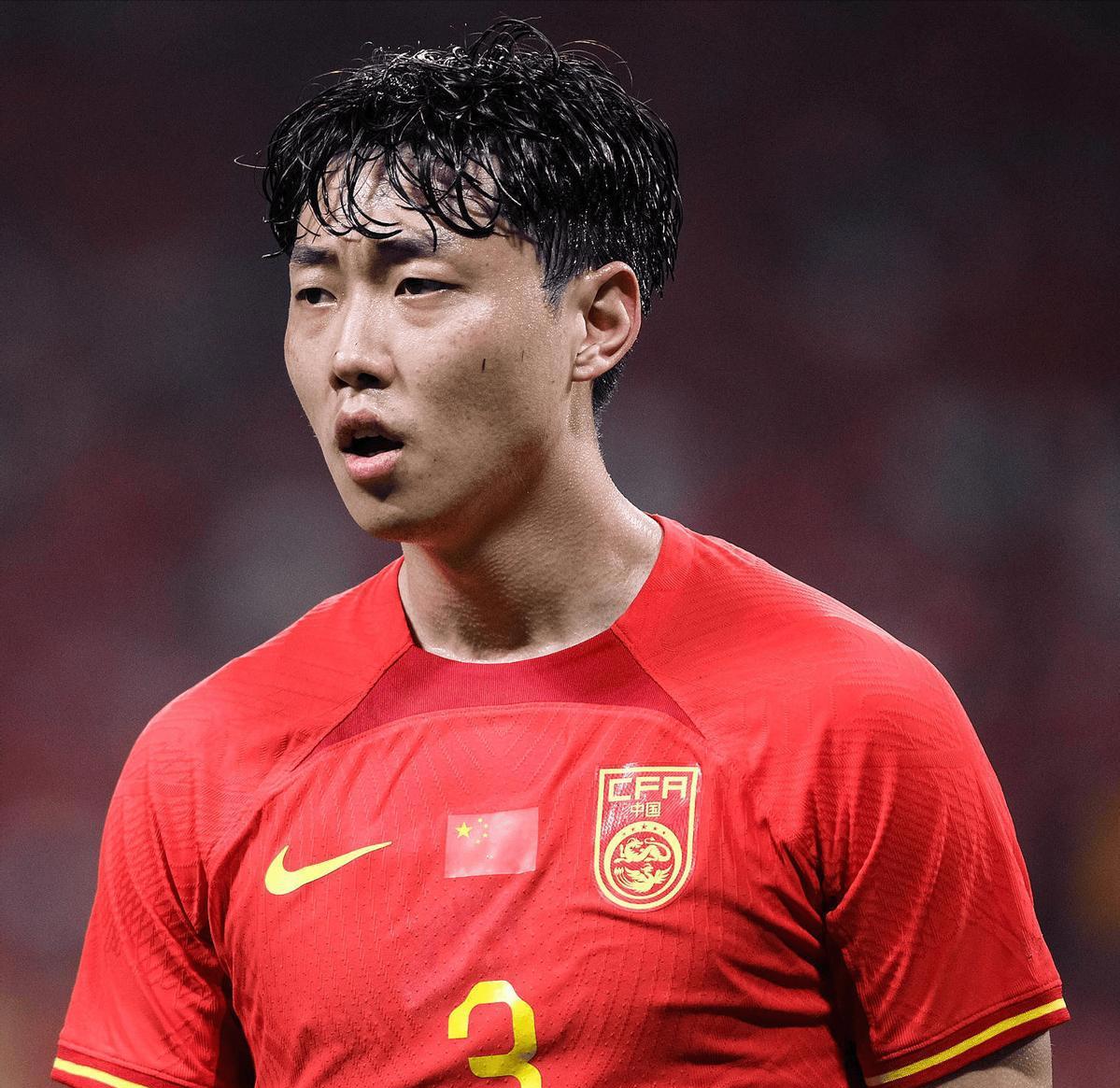 关于新晋国脚表现出色获得教练好评的信息