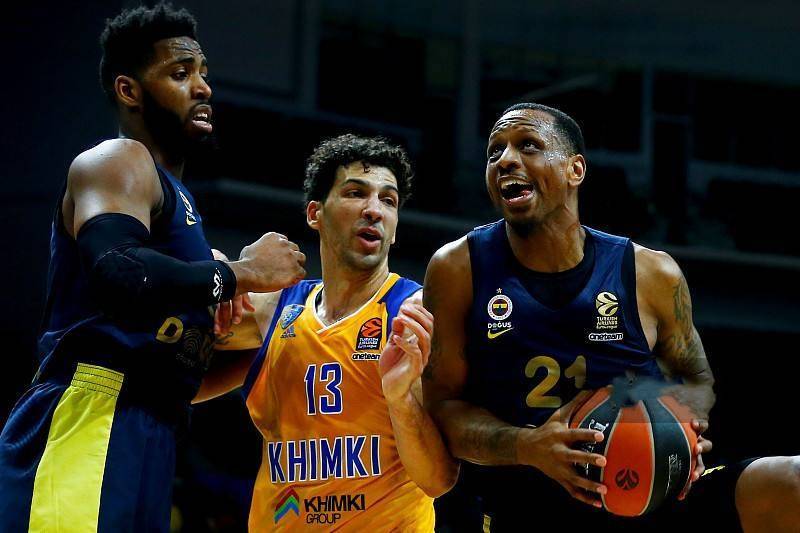 瓦伦西亚客场大捷，战绩稳步提升