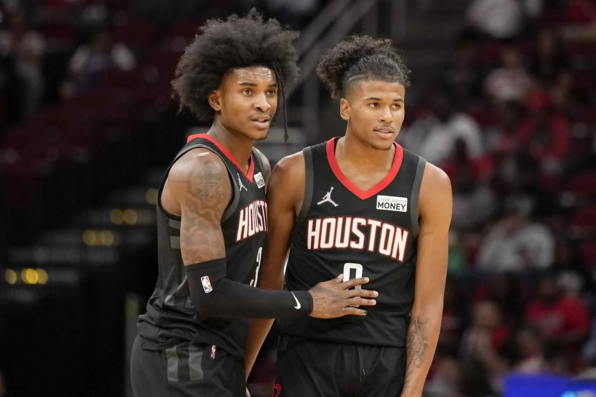 火箭双核狂砍80分,擒下老鹰 火箭双核狂砍80分,擒下老鹰