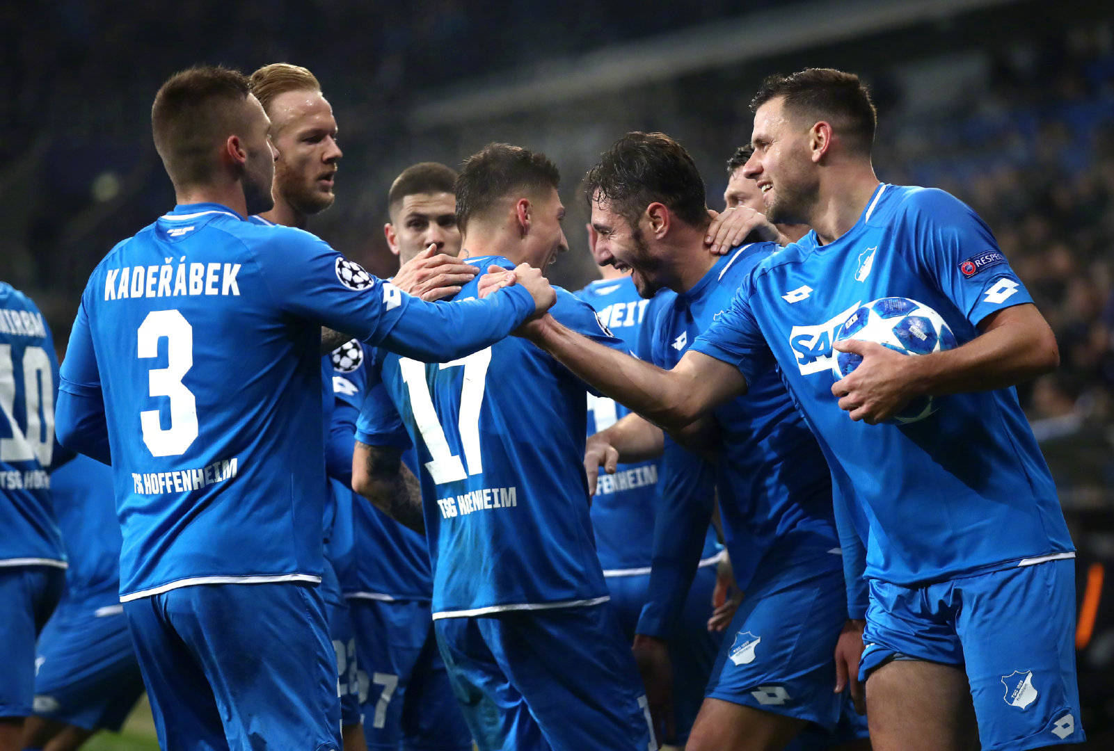 霍芬海姆主场抢分，望冲积分榜前六的简单介绍